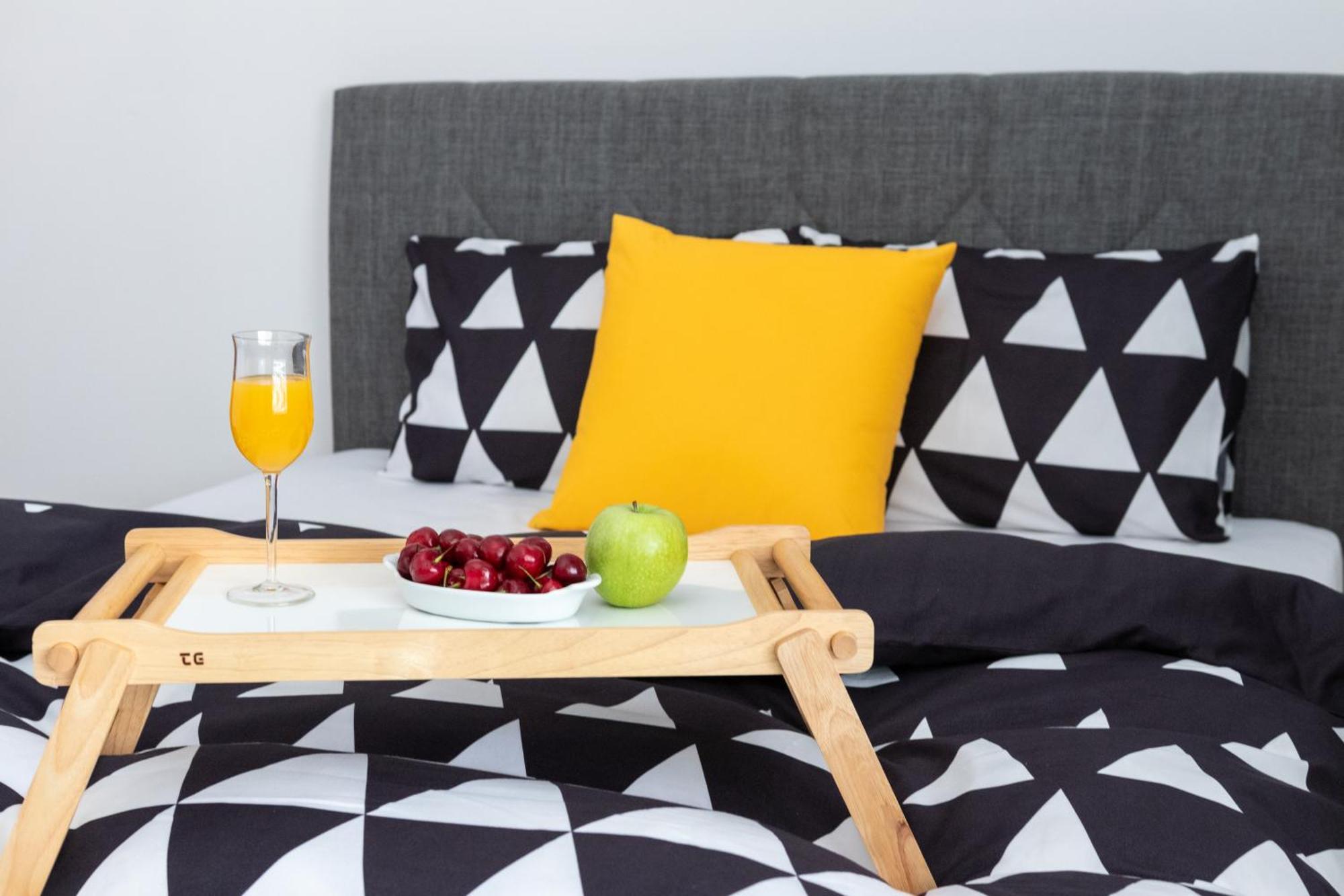 H4 Art Sparta Apartment Bagian luar foto