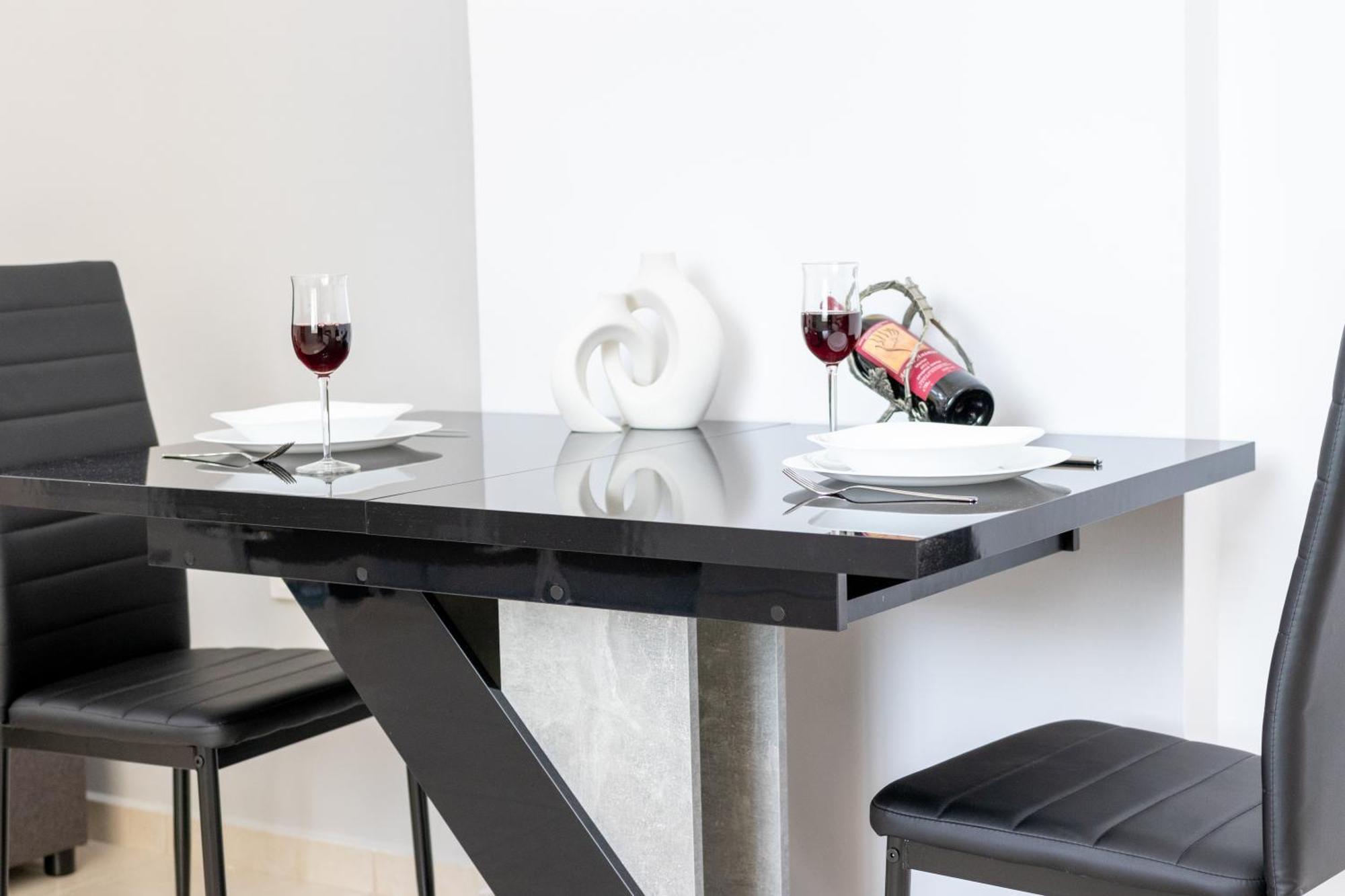 H4 Art Sparta Apartment Bagian luar foto