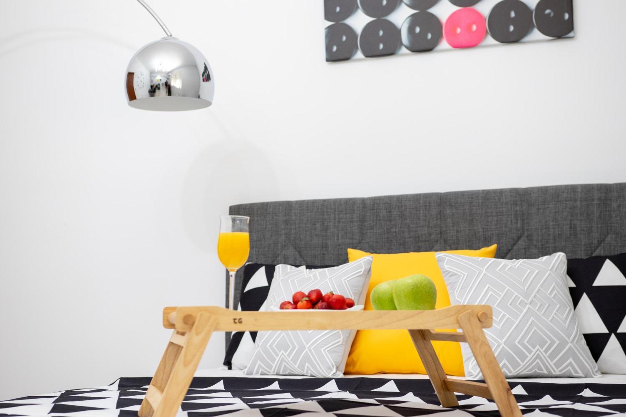 H4 Art Sparta Apartment Bagian luar foto